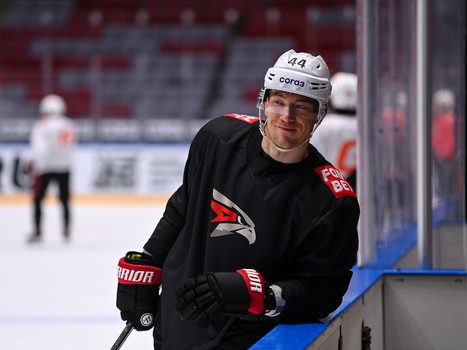 Раскатка «Авангарда» перед матчем в Сочи