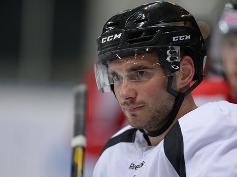 Первая тренировка ХК "Авангард" на льду "Арены Омск" в сезоне 2014/15