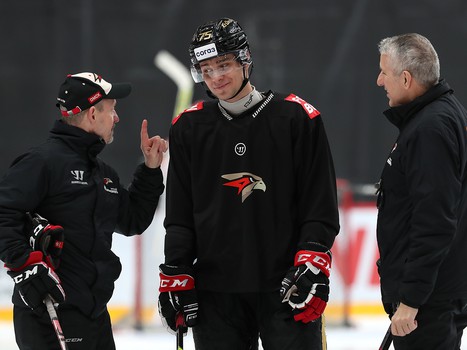 Тренировка «Авангарда» во время паузы в чемпионате