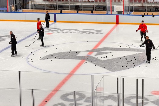 Открытая тренировка «Авангарда» в Санкт-Петербурге