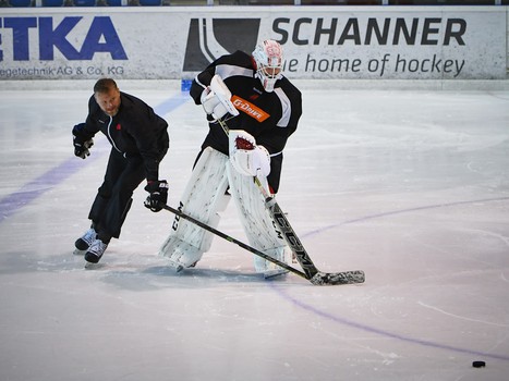 Раскатка "Авангарда" перед товарищеским матчем со сборной Италии