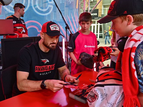 Артём Блажиевский на вечеринке Буэнос Летос