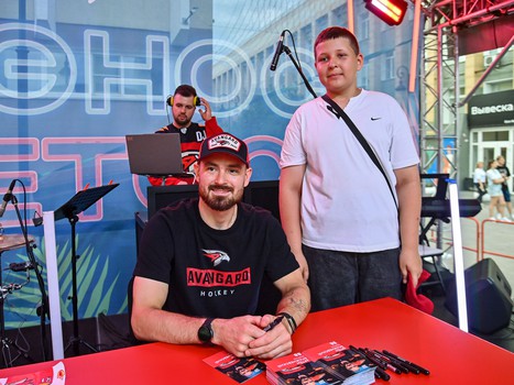 Артём Блажиевский на вечеринке Буэнос Летос