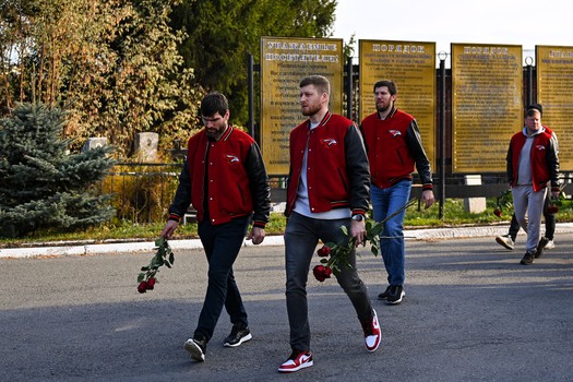 «Авангард» почтил память Алексея Черепанова