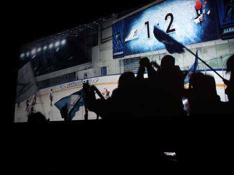 Игроки «Авангарда» посмотрели фильм «Лёд 2»