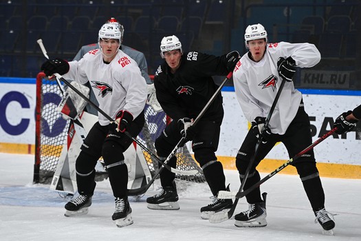 Тренировка «Авангарда» перед матчем в Нижнекамске