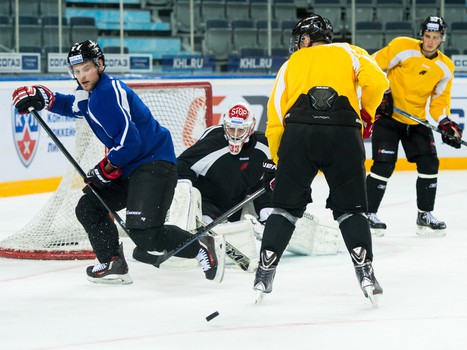 Раскатка "Авангарда" перед матчем с "Ладой"