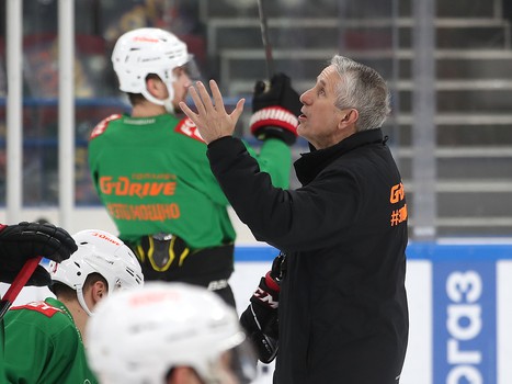 Тренировка «Авангарда» перед четвёртым матчем серии с «Металлургом»