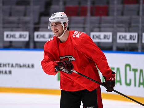 Раскатка «Авангарда» перед матчем в Сочи