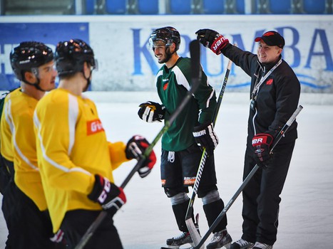 Раскатка "Авангарда" перед товарищеским матчем со сборной Италии