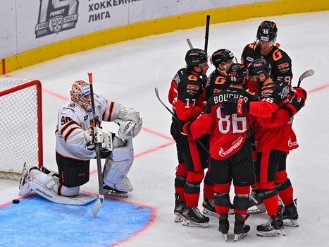 13.10.2022. «Авангард» - «Амур» 4:1