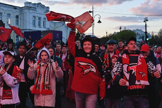 Фан-зона «Авангарда» на Пешеходном Любинском