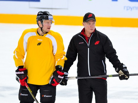 Раскатка "Авангарда" перед матчем с "Сибирью"