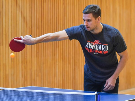 Новогодние игры "Авангарда": Фисенко vs Жукенов