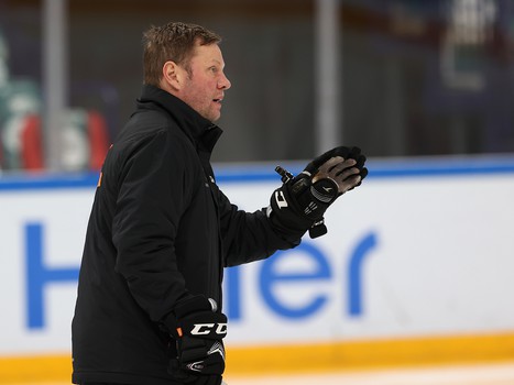 Первая тренировка Никиты Сошникова в «Авангарде»