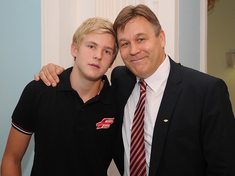 Презентация игроков и тренеров хоккейной команды "Авангард" перед сезоном КХЛ-2014/15