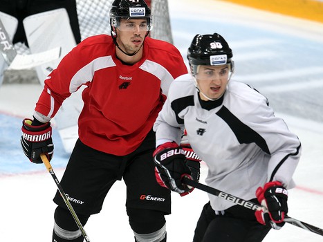 Раскатка "Авангарда" перед матчем с "Нефтехимиком"