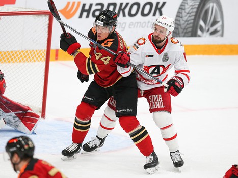 02.03.2021. 1/4 финала, 1 матч. «Авангард» - «Автомобилист» 3:0