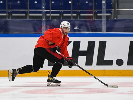 Тренировка «Авангарда» перед матчем в Новосибирске