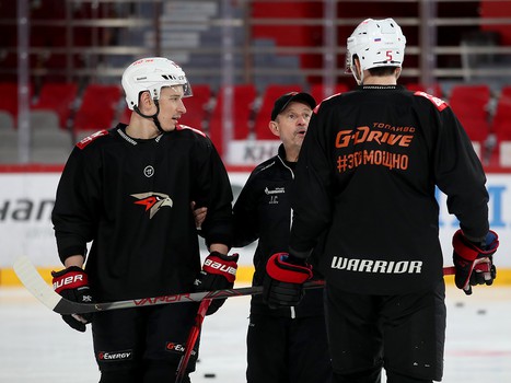 Тренировка «Авангарда» в Екатеринбурге перед третьим матчем серии с «Автомобилистом»