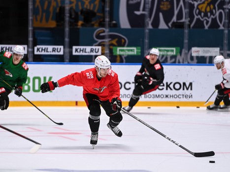 Раскатка «Авангарда» перед матчем в Сочи