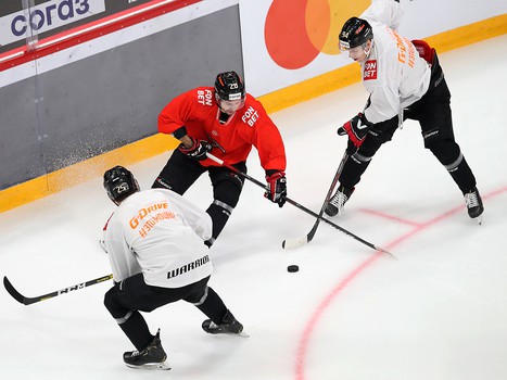 Раскатка «Авангарда» перед матчем с «Магниткой»