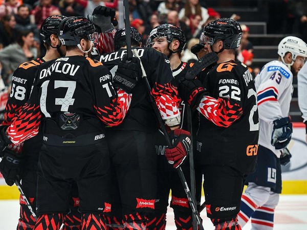 «Нефтехимик» разгромил «Торпедо», «Авангард» переиграл «Ладу» в серии бросков