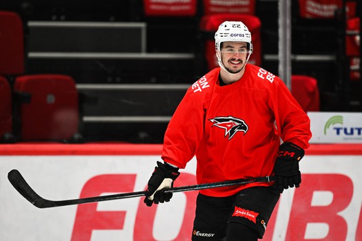 Открытая тренировка «Авангарда» для СМИ