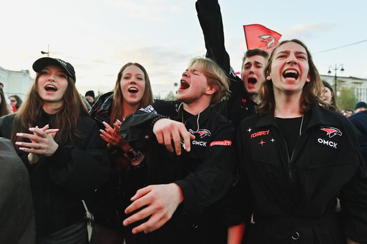 Фан-зона «Авангарда» на Пешеходном Любинском