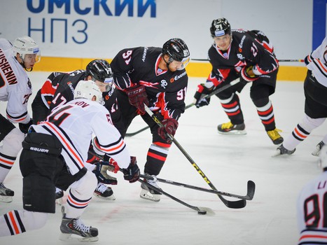 12.10.2015. "Авангард" - "Амур" 2:1Б