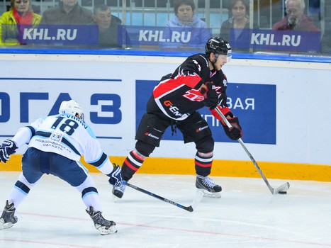 08.10.2015. "Авангард" - "Сибирь" 3:2Б