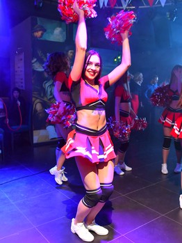 Хоккейная вечеринка в баре Svoи