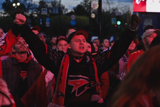 Фан-зона «Авангарда» на Пешеходном Любинском