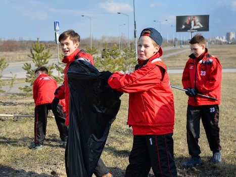 Субботник у "Арены Омск"
