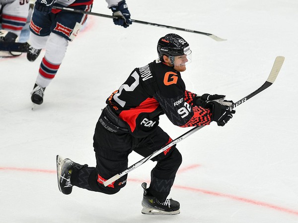 «С Лажуа в АХЛ точно такой же гол забили». Пономарёв – о победной шайбе «Авангарда»