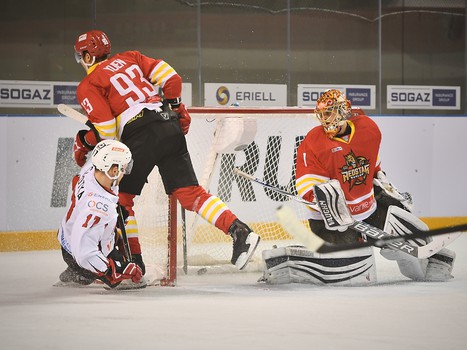 15.11.2016. "Куньлунь Ред Стар" - "Авангард" 3:4