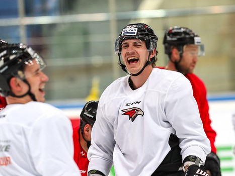 Раскатка «Авангарда» перед матчем с «Куньлунь Ред Стар»