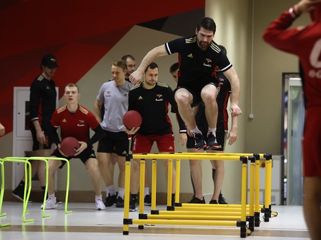 Тренировка «Авангарда» перед матчем с минским «Динамо»