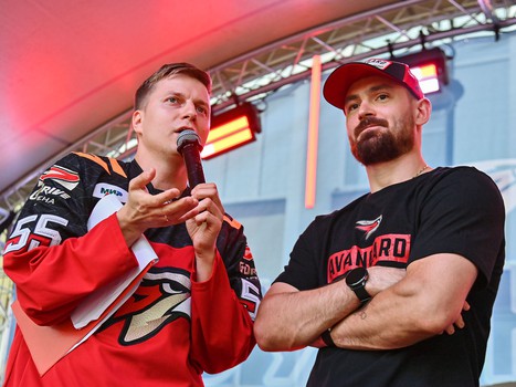 Артём Блажиевский на вечеринке Буэнос Летос