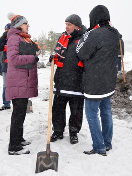 Открытие аллеи, посвященной 65-летию омского хоккея