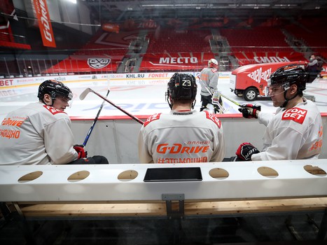 Раскатка «Авангарда» перед матчем с «Нефтехимиком»