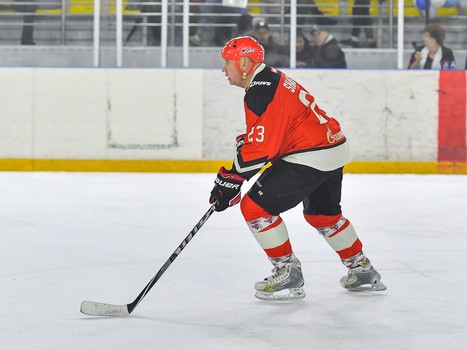 Ветераны «Авангарда» - сборная Ночной хоккейной лиги 8:4