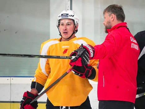 Открытая тренировка "Авангарда" для СМИ