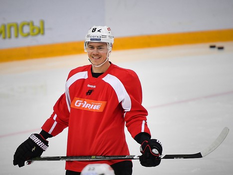 Тренировка "Авангарда" во Владивостоке перед матчем с "Адмиралом"