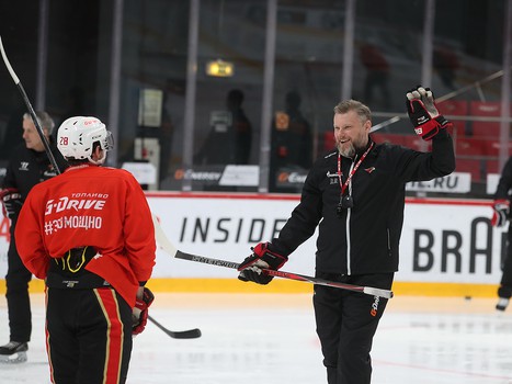Тренировка «Авангарда» перед вылетом в Череповец