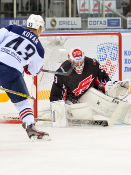 27.08.2015. "Авангард" - "Металлург" Мг 3:4Б