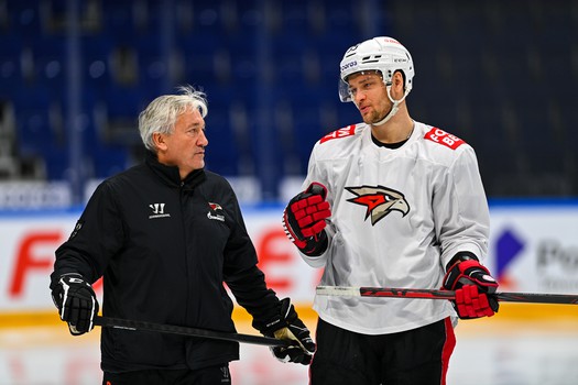 Раскатка «Авангарда» перед матчем в Уфе