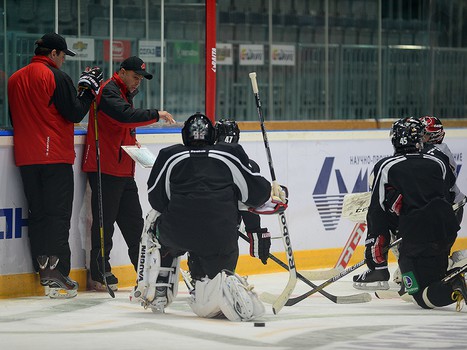 Раскатка "Авангарда" перед матчем с "Локомотивом" 8 сентября 2013