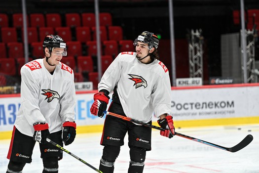 Тренировка «Авангарда» перед матчем с «Автомобилистом»