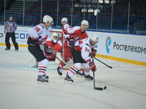 Мемориал Ромазана-2015. "Авангард" - "Автомобилист" 1:3